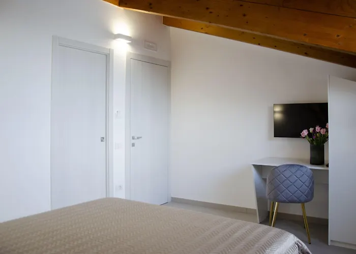 Donna Elena Rooms